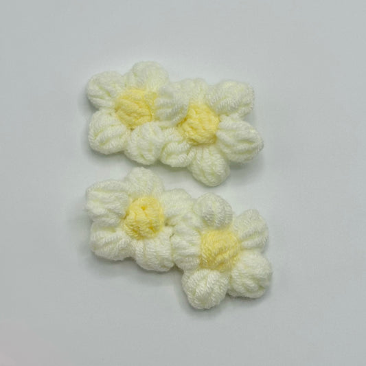 Crochet Daisy Clips - Creamy White