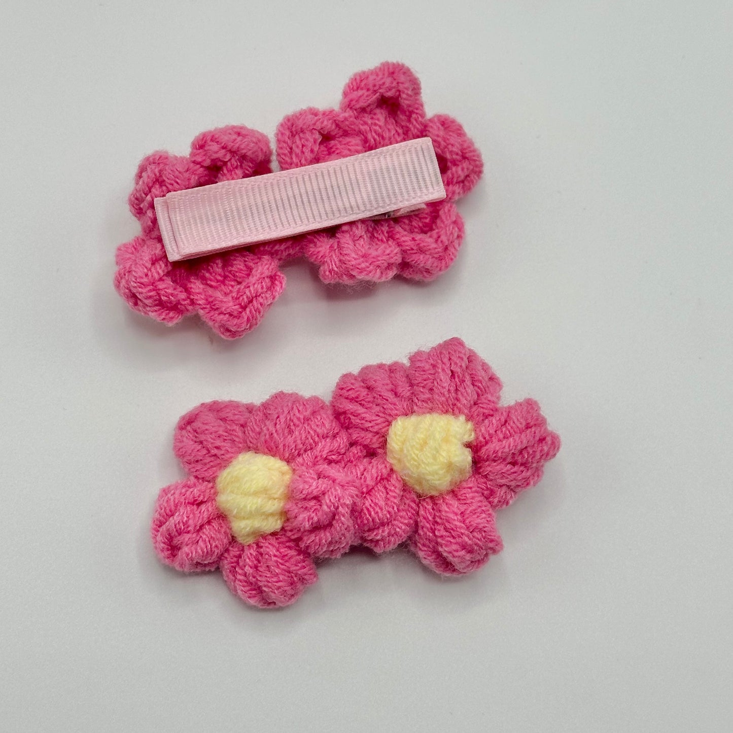 Crochet Daisy Clips - Rose